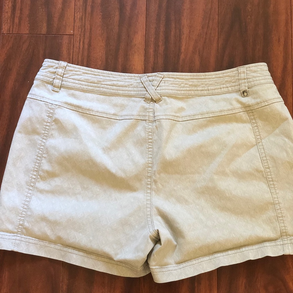 Shorts - Picture 2 of 2
